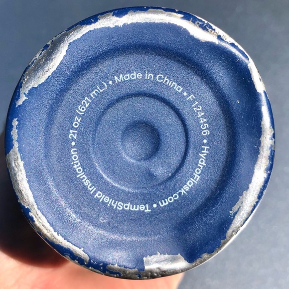Hydro Flask Sport Top Used 21 oz Blue - Picture 13 of 14